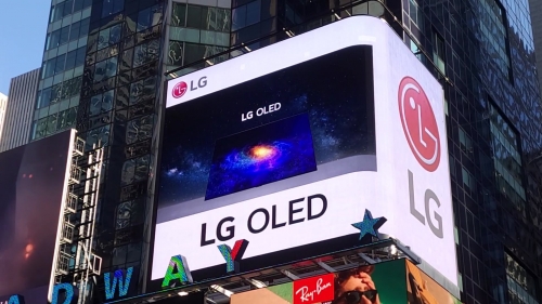 LG전자는 올레드 TV 성장에 힘입어 역대 최고 점유율을 달성했다.(사진=LG전자)