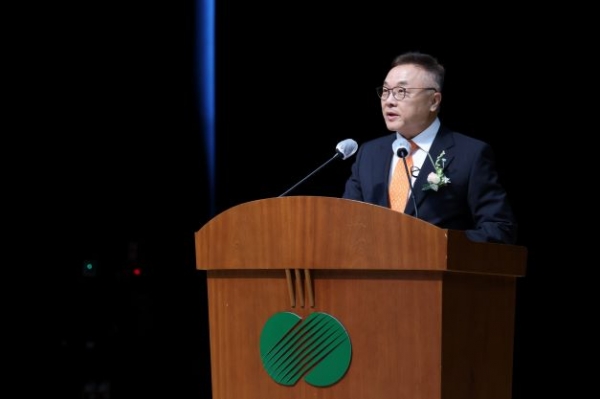 황주호 한국수력원자력(한수원) 제10대 사장이 22일 취임했다.