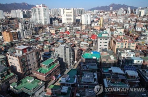 모아주택 시범 사업지로 선정된 서울시 강북구 번동 일대의 저층 주거지의 모습
