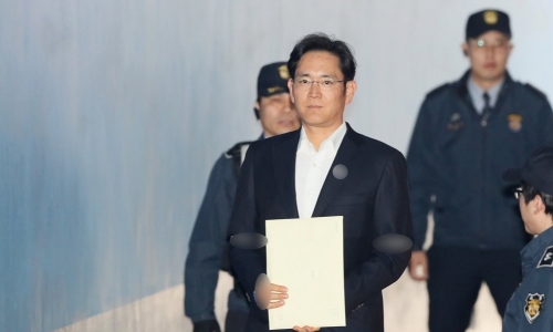 ▲ 이재용 삼성전자 부회장이 5일 오후 2시 서울 서초구 서울 서초동 서울고등법원에 도착한 모습.