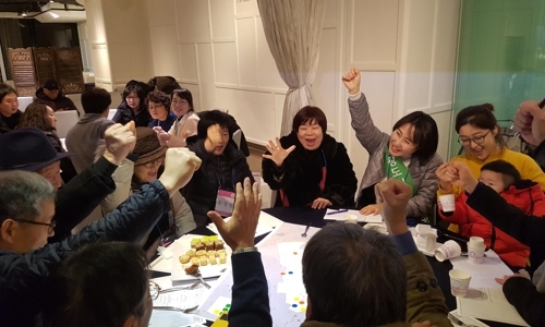 ▲ 서울 은평구 불광2동 도시재생사업을 이끄는 '향림 도시재생계획단' 참가자들이 활동하는 모습.
