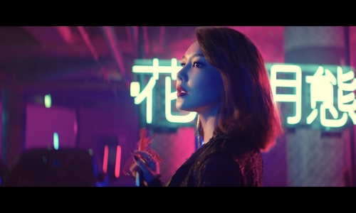 캐딜락_XT5_수영광고_3.jpg