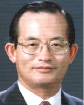 ▲ 신명호 부영 회장 직무대행.