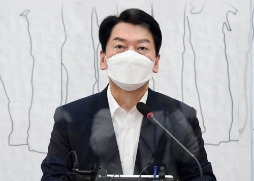 안철수 국민의당 대표가 내년 대선 출마 결심을 굳히고 이르면 오는 31일 출마를 선언할 전망이다. 사진=연합뉴스