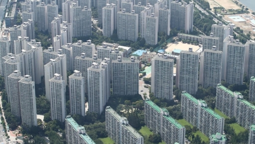 서울의 아파트 전세수급지수가 15주 만에 최고치를 기록했다.