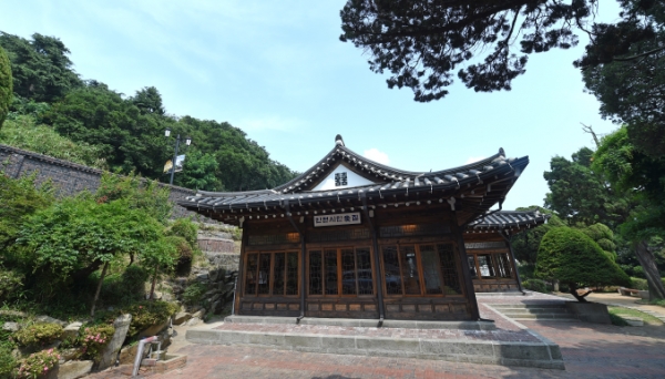 인천시 등록문화재 제1호 : 송학동 옛 시장관사(사진제공=인천시)