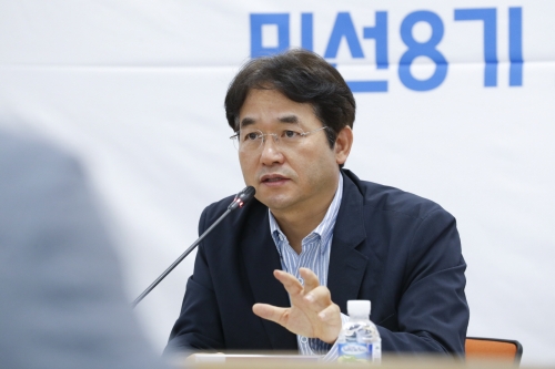 이동환 고양특례시장이 11일 열린 민선8기 첫 업무보고에서 발언하고 있다.