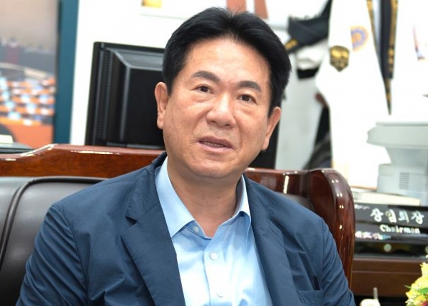 이동섭 세계태권도본부 국기원장