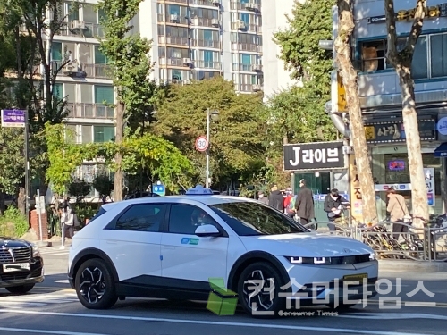 현대차 아이오닉 5 택시. [사진 = 이찬우 기자]