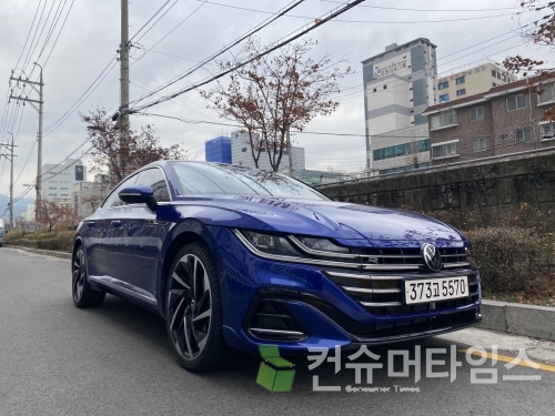 폭스바겐 아테온 R라인 4모션. [사진 = 이찬우 기자]