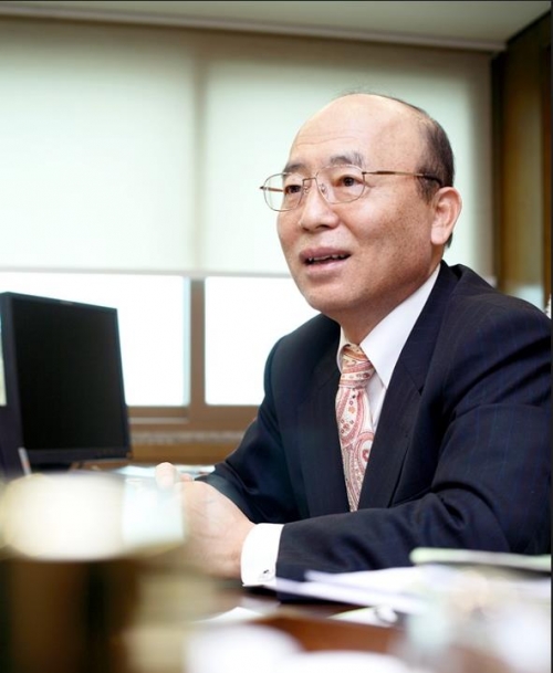 이봉관 서희건설 회장.