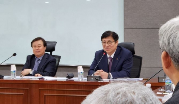 도성훈 인천시교육감은 지난 24일 여의도 국회의원회관에서 열린 어린이해방선언 100주년 기념 사업 협의 모임에 참석해 오는 6월 인천교육공동체가 함께 '어린이 평화․인권 선언'을 선포하겠다고 밝혔다.