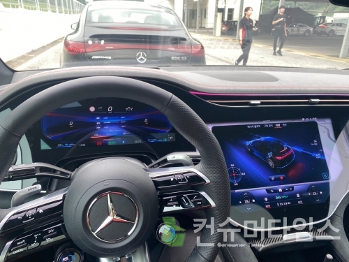 벤츠 EQE AMG 실내. [사진 = 이찬우 기자]