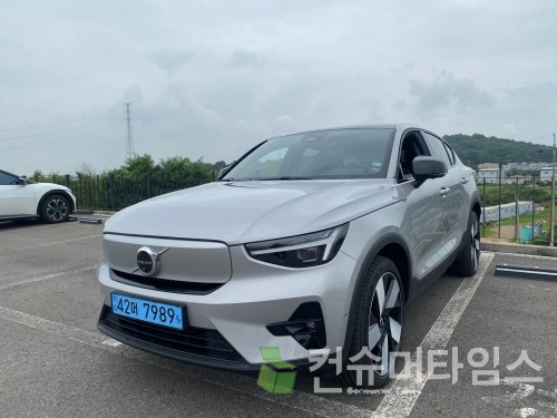 볼보 C40 리차지. [사진 = 이찬우 기자]