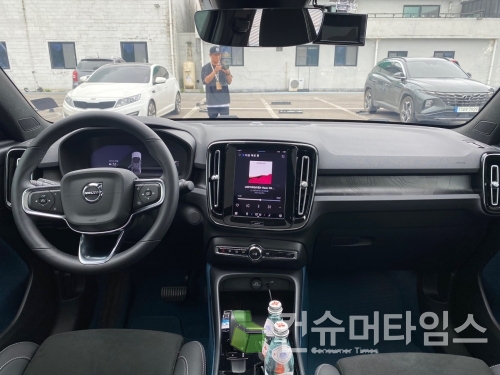 볼보 C40 리차지. [사진 = 이찬우 기자]