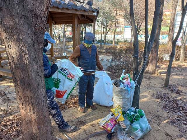녹지대 환경정비 모습.(사진제공=인천시)