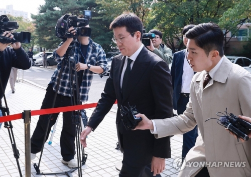 배재현 카카오 투자총괄대표(가운데).