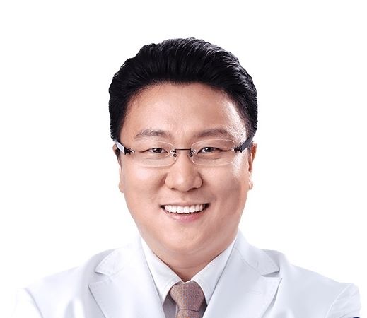 자생한방병원 홍순성 원장