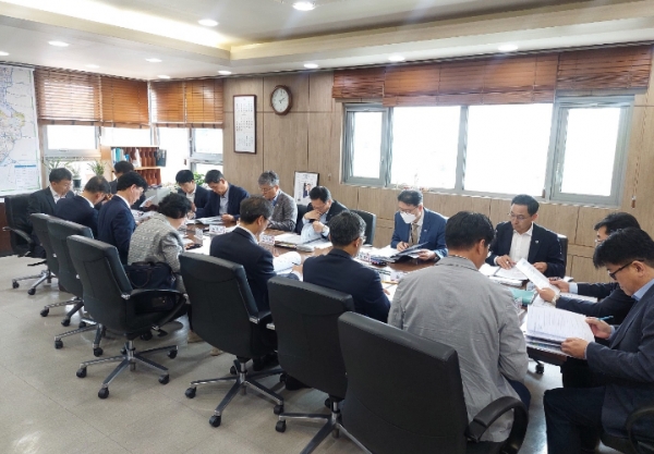 인천시는 4월 23일 박덕수 행정부시장 주재로 2025년도 국비 확보 추진상황 보고회를 개최하고 내년도 주요 사업의 진행 상황 및 집행률 부진 사업을 점검했다.