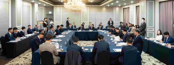 도성훈 인천시교육감과 제22대 인천지역 더불어민주당 국회의원 당선인 12명이 '학생성공시대를 여는 인천교육'을 위해 함께 협력하기로 약속했다.