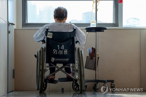 병원비·약값 줄줄이 상승…한방·치과진료비도 '껑충'