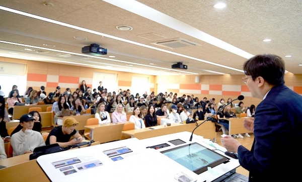 경복대학교 의료미용학과가 지난 5월 23일 3단계 산학연협력 선도전문대학 육성사업의 일환으로 'ICC 기반 혁신기술 직무역량강화' 특강을 진행했다.