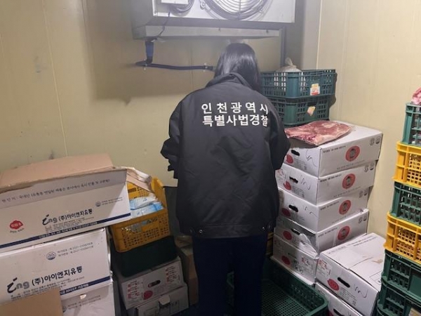 인천시는 7월 11일부터 22일까지 12일간 관내 축산물 가공·유통·판매 업소에 대해 축산물 안전관리 강화를 위한 특별 단속을 실시했다.