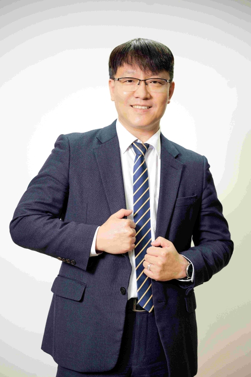 신영민 경기도교육청 직장협의회 9대 회장