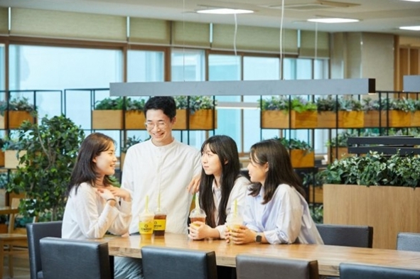 경복대학교 식당 라운지(사진제공=경복대학교)