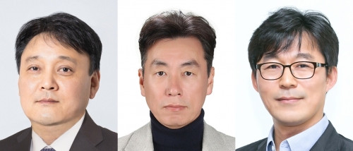 (왼쪽부터)김종화 SK에너지 사장, 이상민 SKIET 사장, 최안섭 SK지오센트릭 사장.[사진=SK이노베이션]
