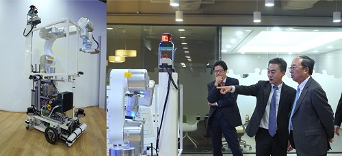 사진설명 : Skylla Nova가 적용된 MoMa 사진(좌), 데모 관람 중인 양부호 회장(중간), 우루마 대표(우)