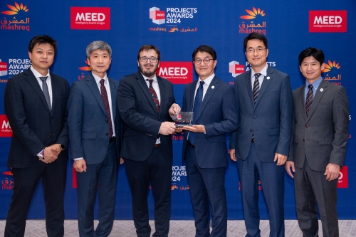 삼성E&A 및 MEED 시상식 관계자들이 기념촬영을 하고 있다.[삼성E&A]