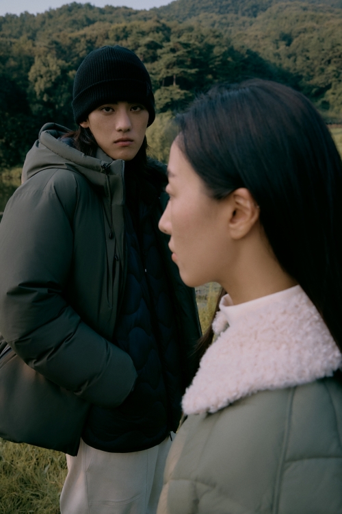 프로-스펙스 듀얼지퍼 헤비 다운 자켓 카키색 남성용.[사진=프로-스펙스]