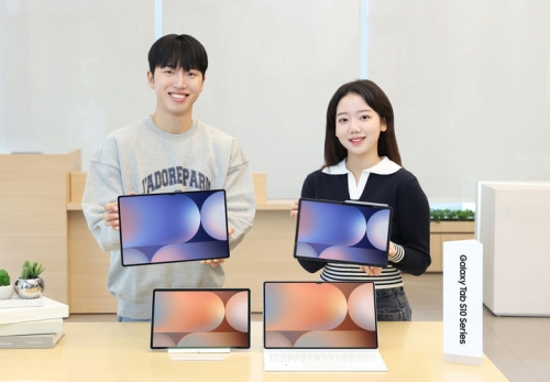 삼성전자가 최고의 성능을 갖춘 갤럭시 탭 S10 시리즈를 10월 4일 출시했다. 사진제공=삼성전자