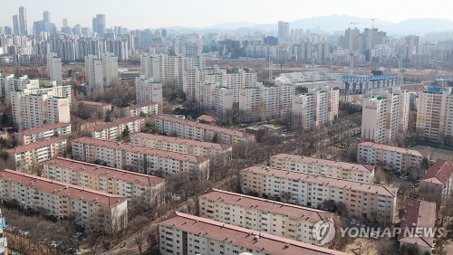 서울 시내 재건축 추진 단지의 모습.[연합]