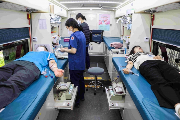 인천교통공사(사장 김성완)는 인천교통공사 본사(남동구 간석동 소재)에서 인천도시철도건설본부와 함께 대한적십자사의 '2025년도 사랑의 헌혈 운동'에 동참했다.