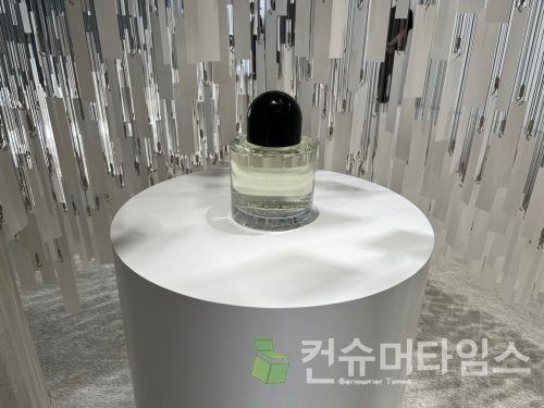 '바이레도 페이지 블랑쉬 서울' 팝업 전시회.[사진=김유영 기자]