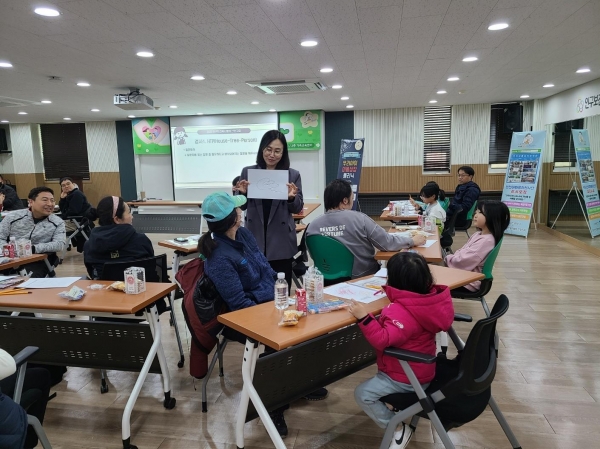 인천시(시장 유정복)는 3월 29일 인구보건복지협회 인천지회에서 '인천아빠 육아천사단'의 2025년 제1차 부모교육 '우리아이 마음성장 클리닉'을 실시했다고 밝혔다.