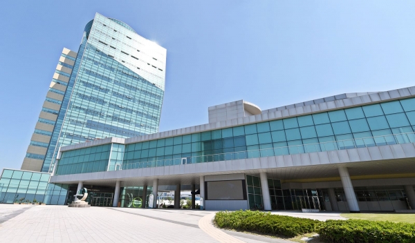 한국농수산식품유통공사(aT)