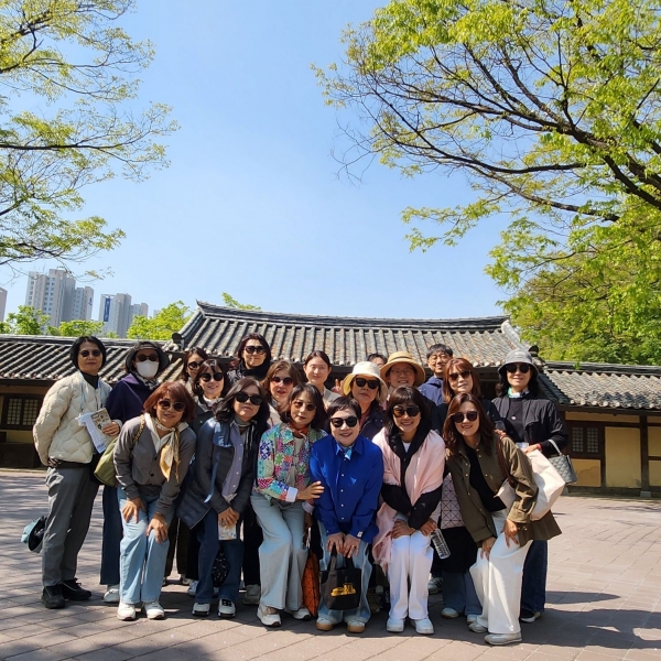 경기문화재단 경기도어린이박물관(관장 송문희)은 지난 4월 25일(금)에 박물관의 중요 기여자인 자원봉사자들과 함께 상반기 문화답사와 정담회 자리를 마련했다.