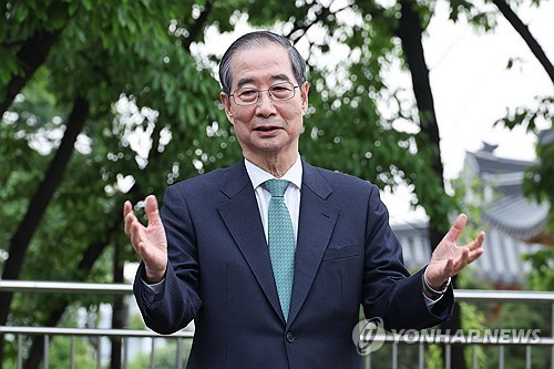 한덕수 전 총리, 국힘 전격 입당…