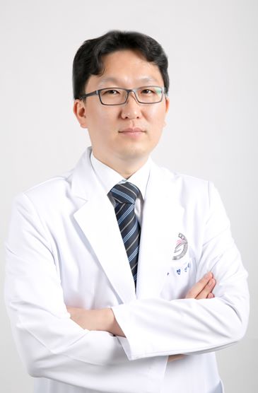 한림대학교춘천성심병원 신경외과 전진평 교수