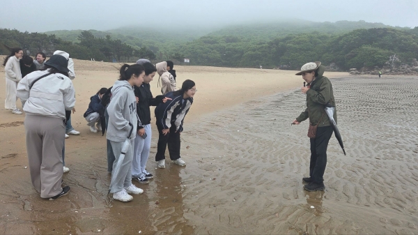 인천시교육청(교육감 도성훈)은 지역 섬에 대한 이해를 높이고 지속 가능한 발전을 모색하기 위해 '교육과정연계 ESD 인천섬에듀투어'를 시작했다.
