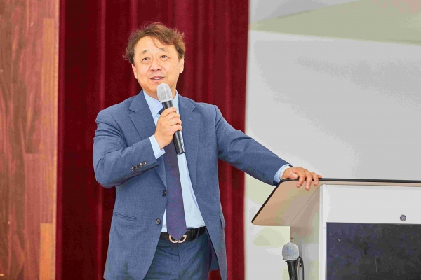 오원택 상상스테이 대표이사가 'CEO와 기업가 정신' 특강에서 강연을 펼치고 있다.