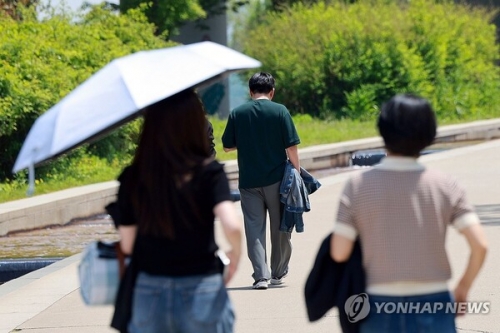 [오늘 날씨] 전국 흐리고 곳곳 비…낮 최고 25도