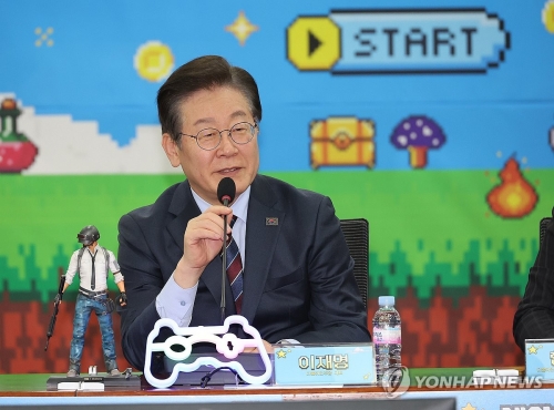 이재명 대통령이 더불어민주당 대표 시절이던 지난 3월 7일 게임특별위원회 출범식에서 발언하고 있다.