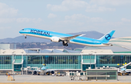 독점되자마자 '닭장배열'…대한항공, 이코노미 좌석 개편에 여론 '싸늘'