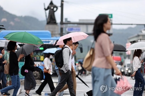'우산 챙기세요' 오늘 전국에 비…낮 최고기온 23∼28도