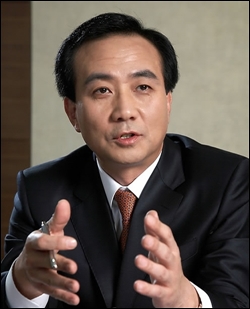 금호타이어 사외이사로 선임된 박병엽 팬택 부회장